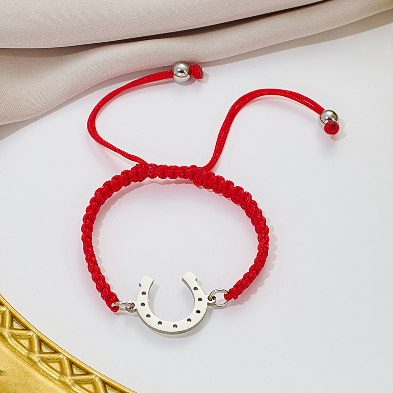 Steel-colored red rope