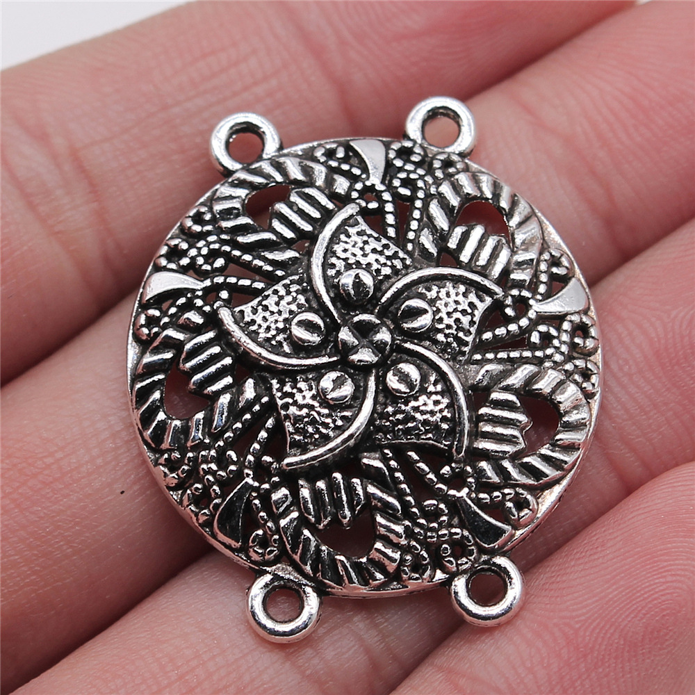 antique silver color
