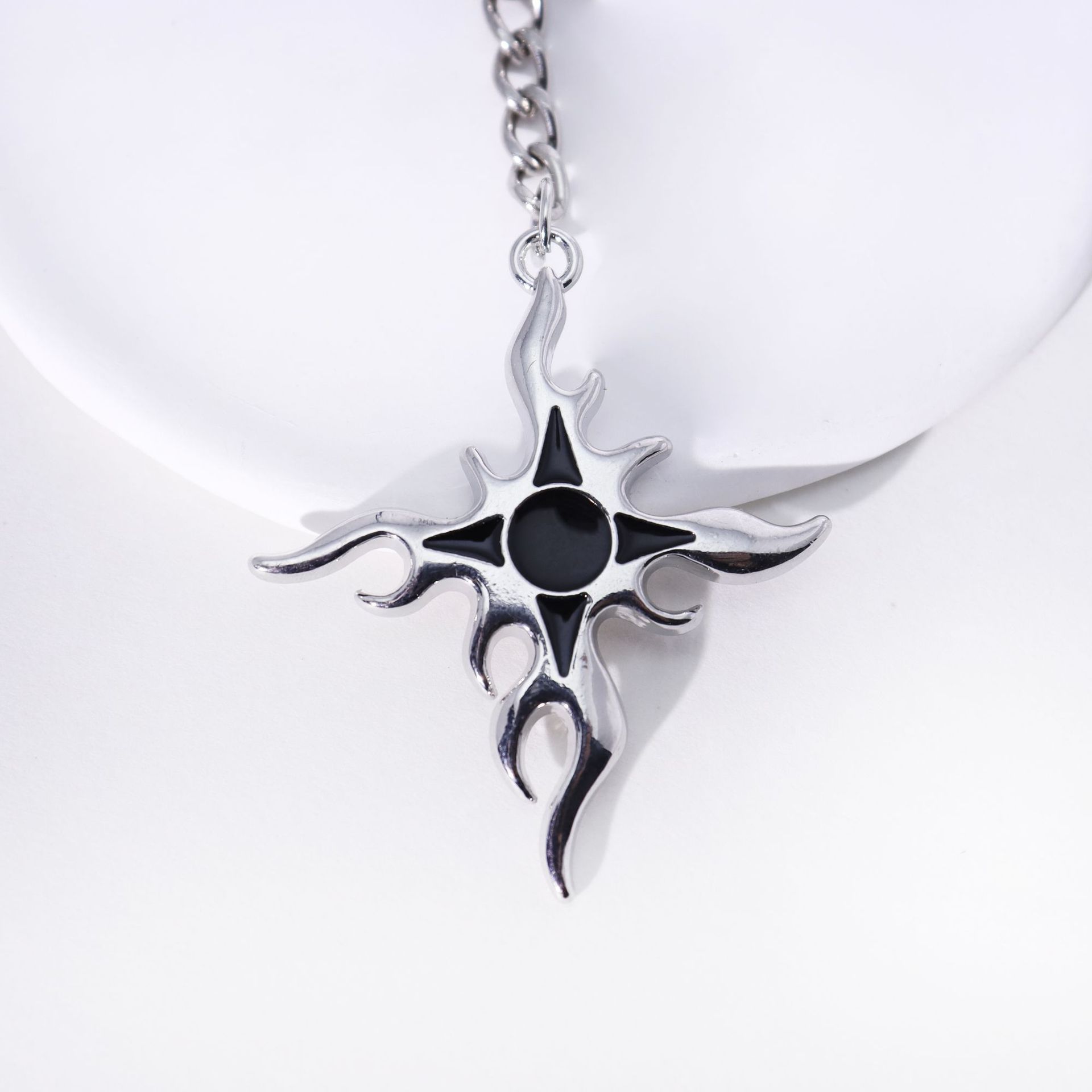 Cross single pendant