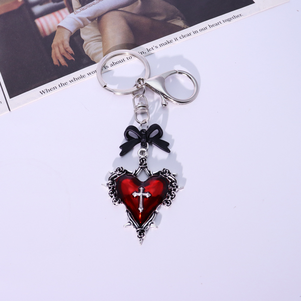 Red heart double button bow