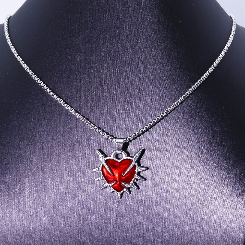Red heart chain length 50cm