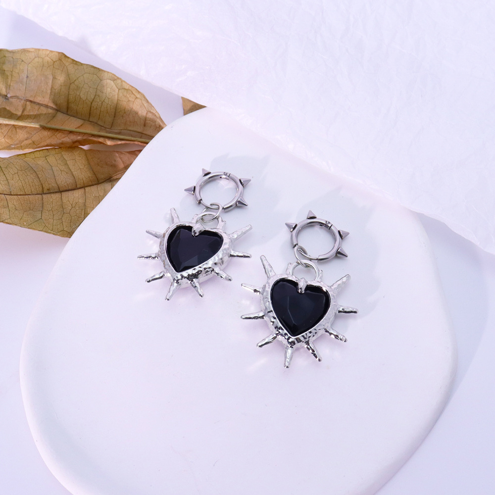 Black heart earrings