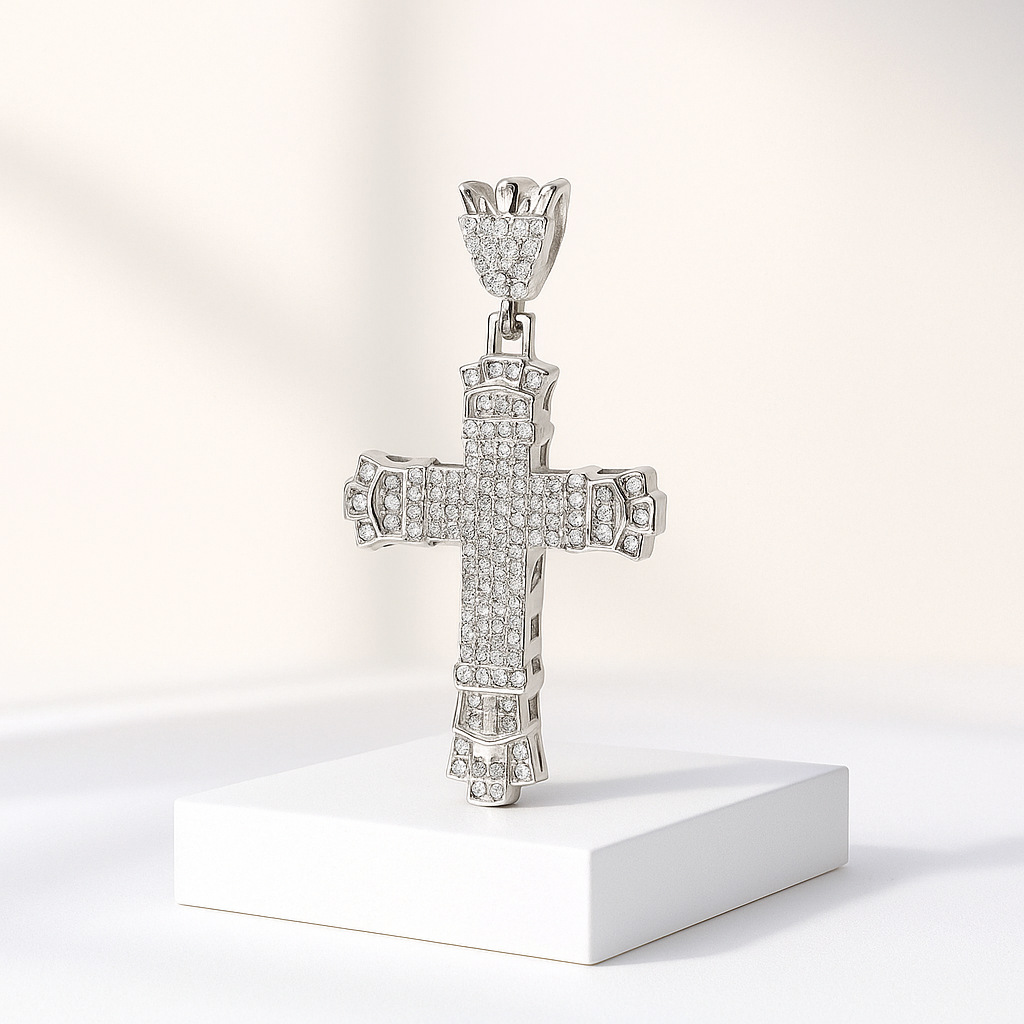 серебряный