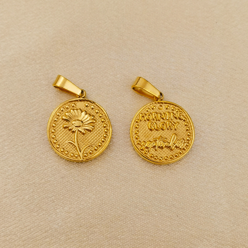 April zou chrysanthemum-pendant