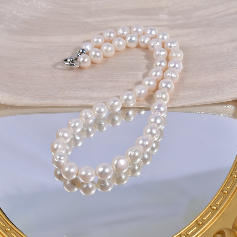 Threaded pearl   love buckle