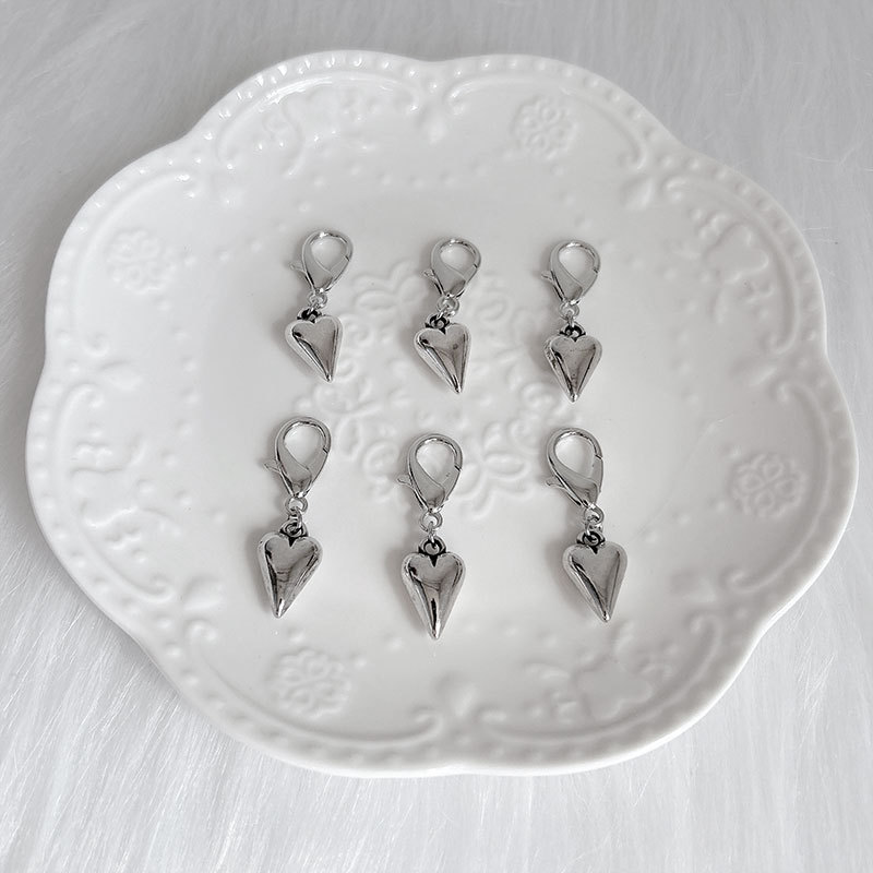 6 Love Shoes accessories