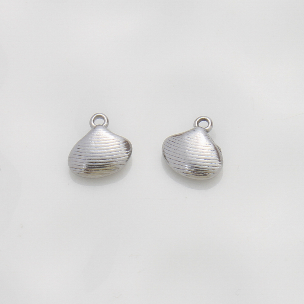 серебряный