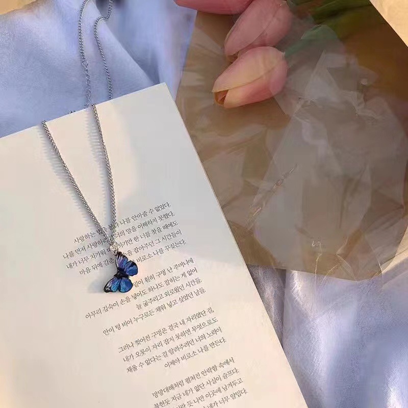 dark blue necklace 17inch