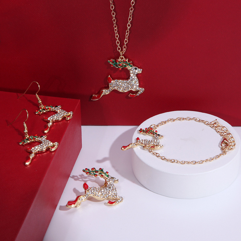 Elk four-piece set