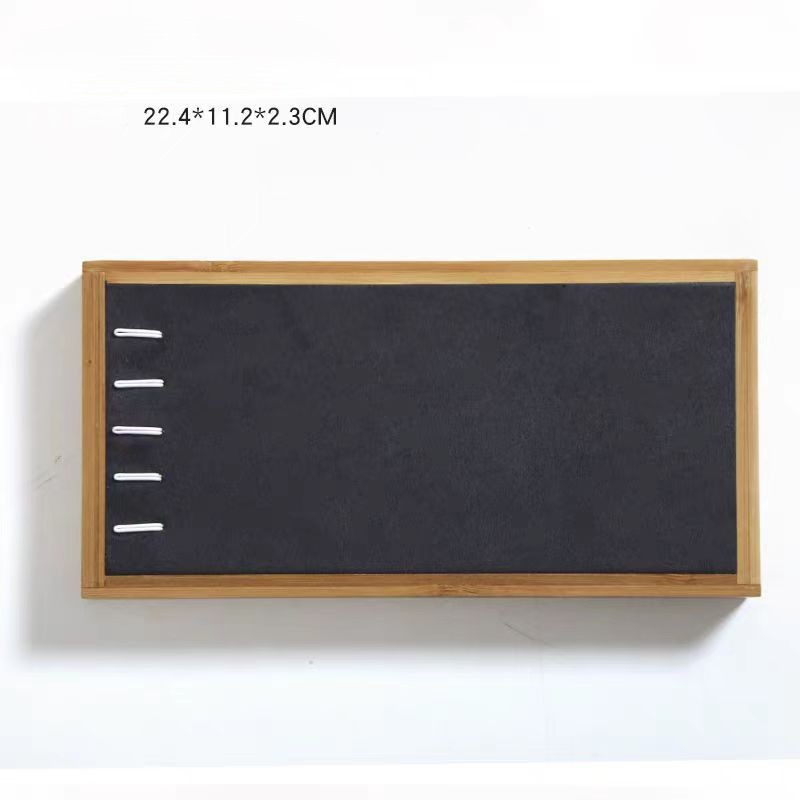 Black long chain pallet