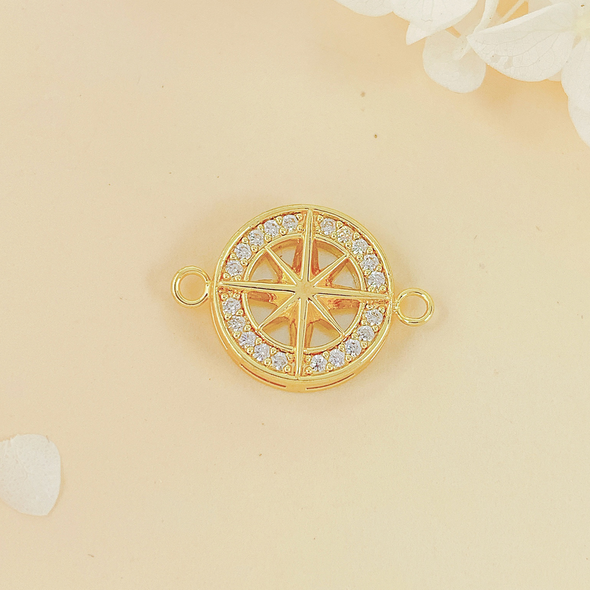 Sl468 star compass pendant gold