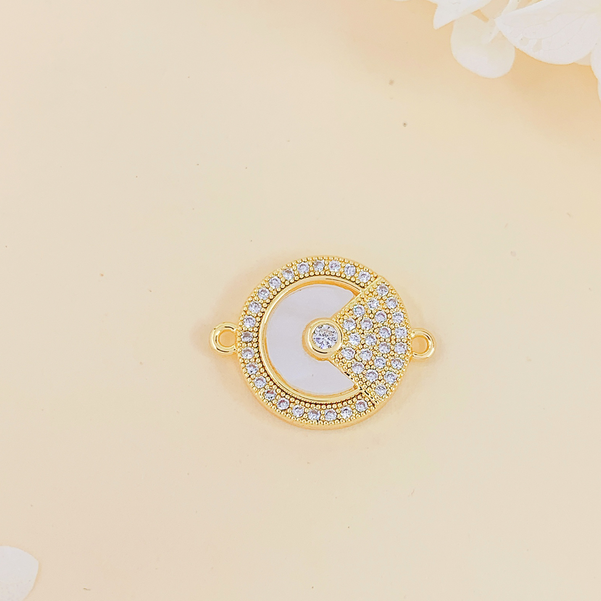 Sl528 fan-shaped pendant gold