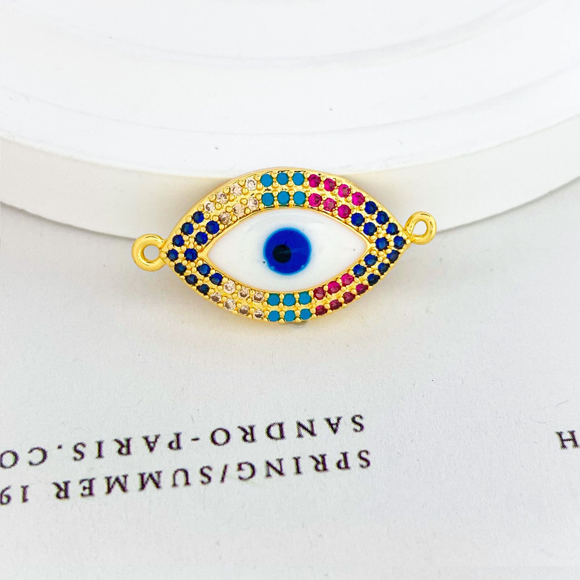 Sl460 white eye pendant gold