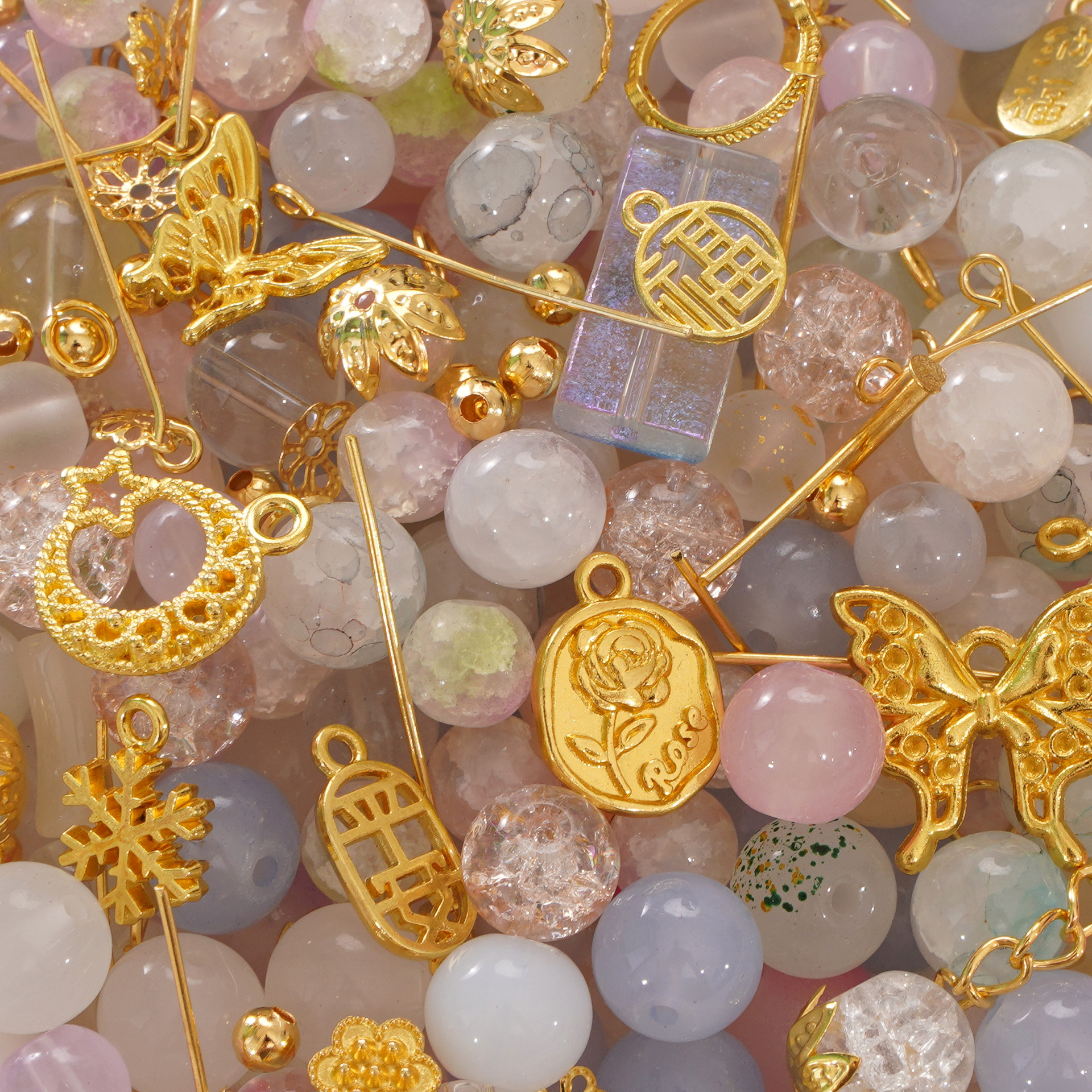 Light blue listening wind