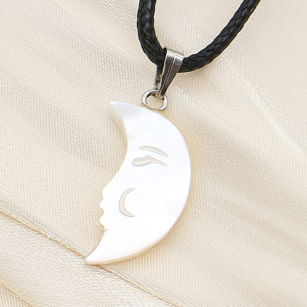 White butterfly shell necklace