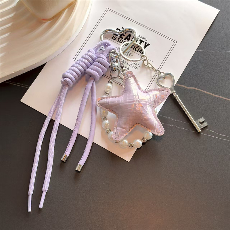 фиолетовый