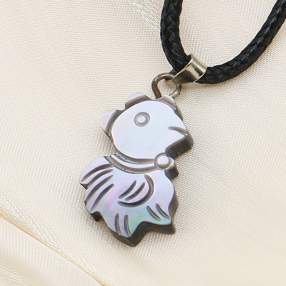 Black butterfly shell necklac