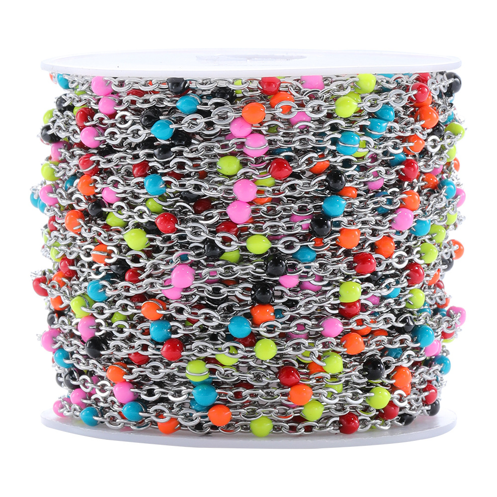 Mixed color steel chain