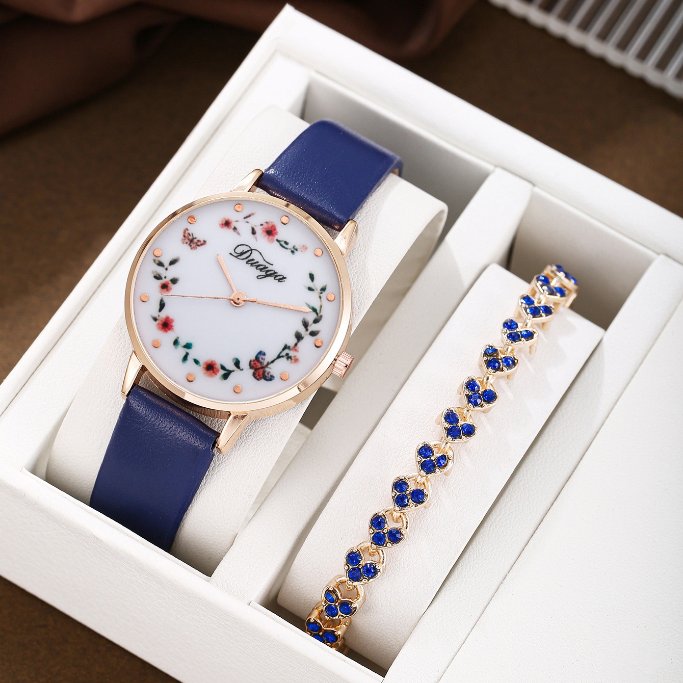 Blue single heart-shaped bracelet set