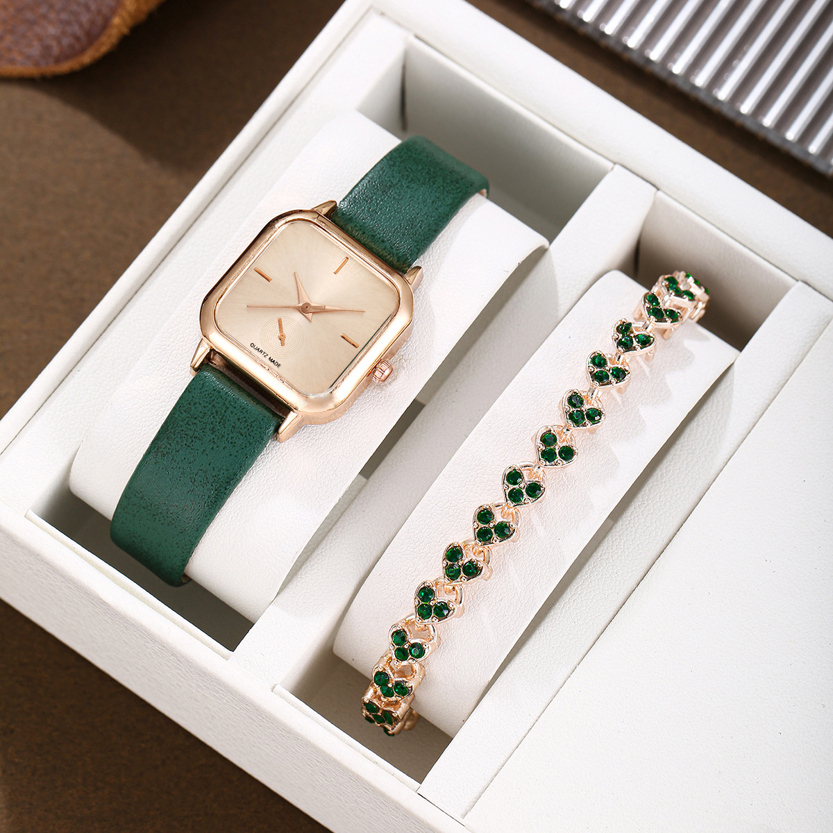 Green Heart Bracelet set