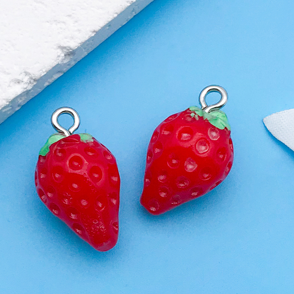1 red resin fruit strawberry 12x20mm-17067-1.2g