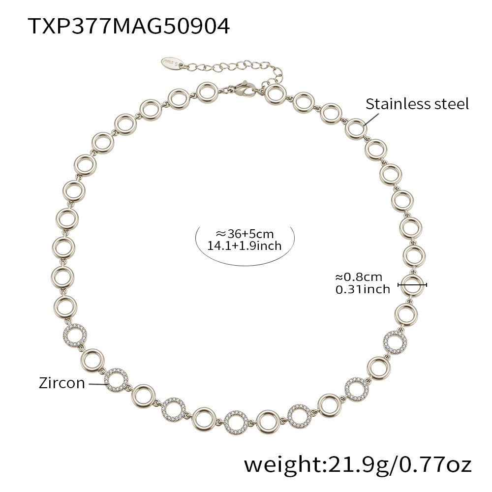 Steel-colored necklace