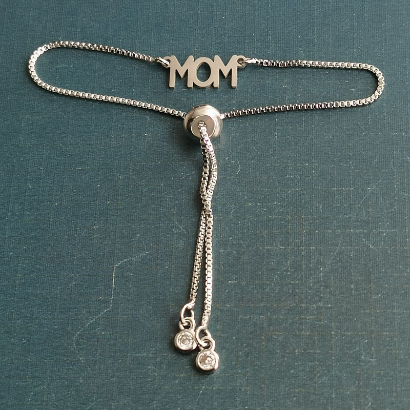 Silver pendant   bracelet
