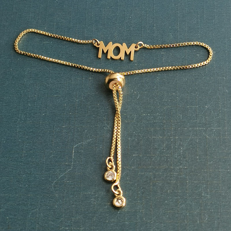Gold Pendant   Bracelet