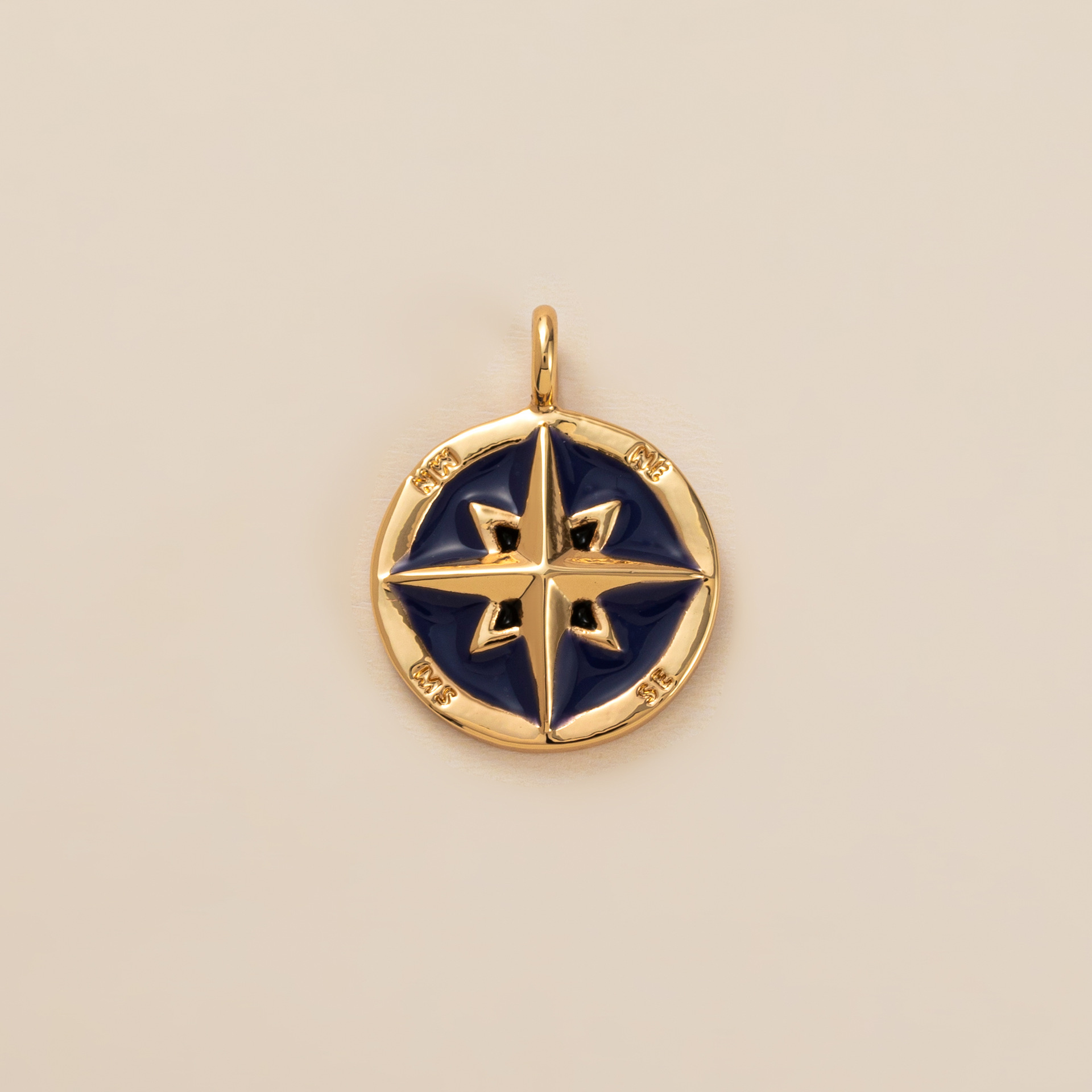 Eight-pointed star pendant