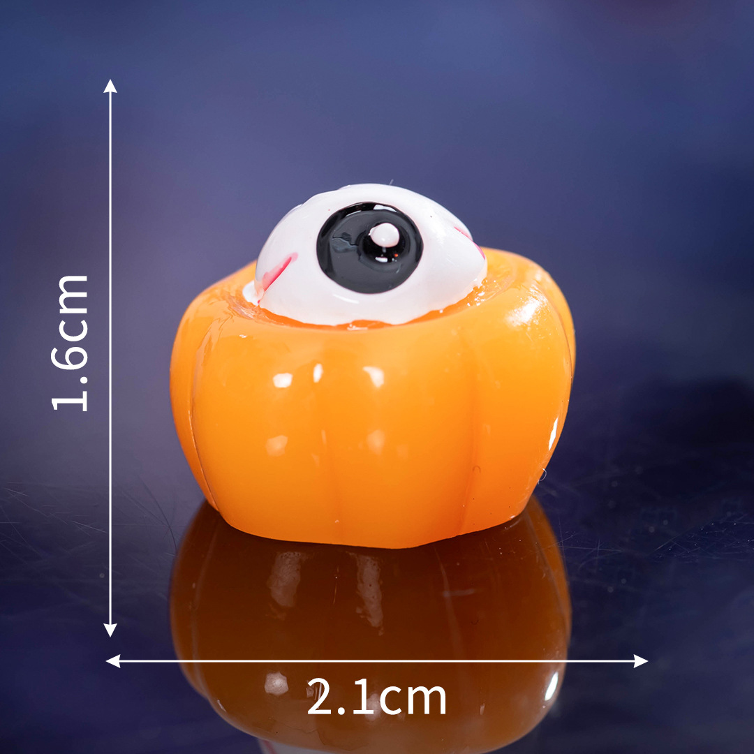 No. 5 eyeball pumpkin candy