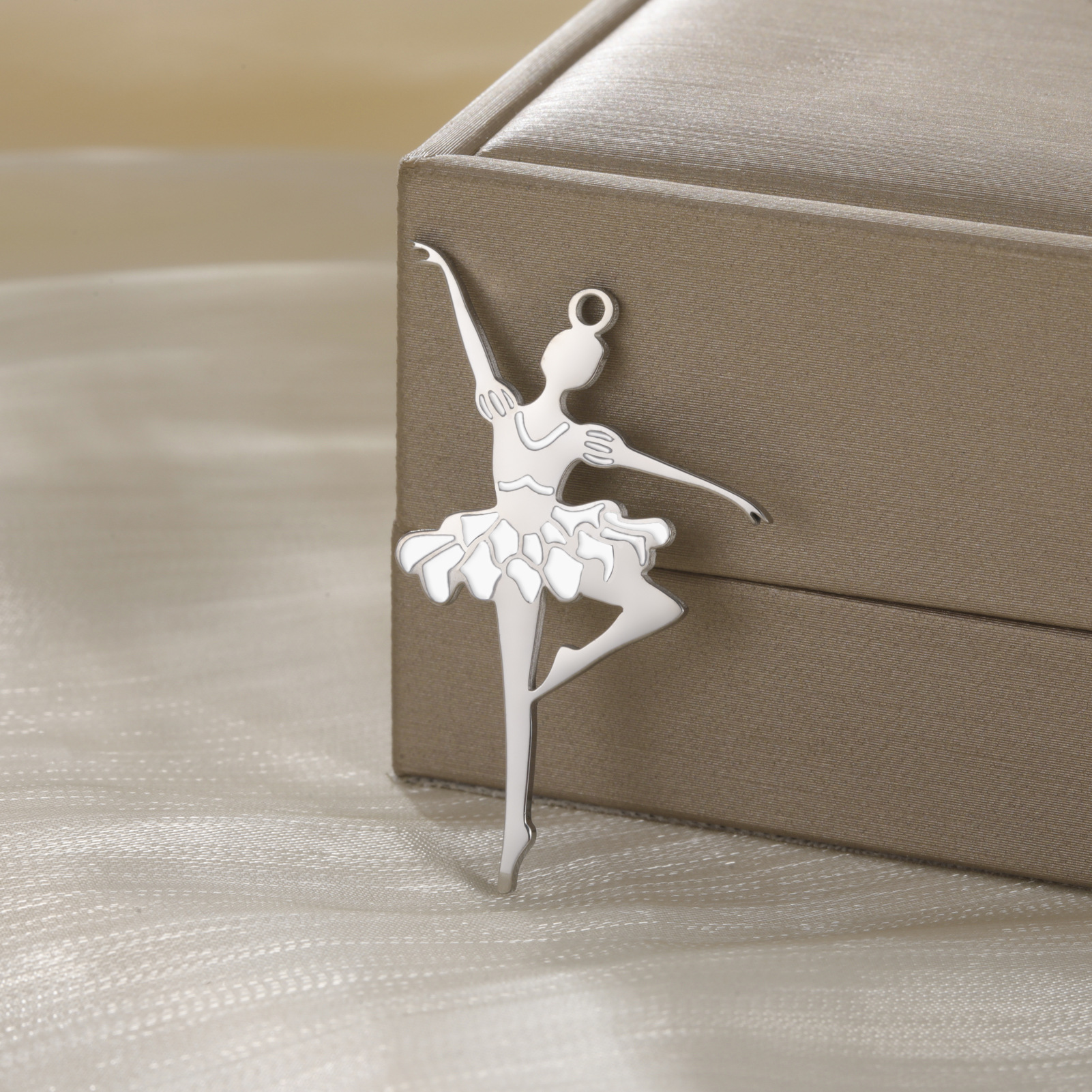 Steel color-ballerina 3