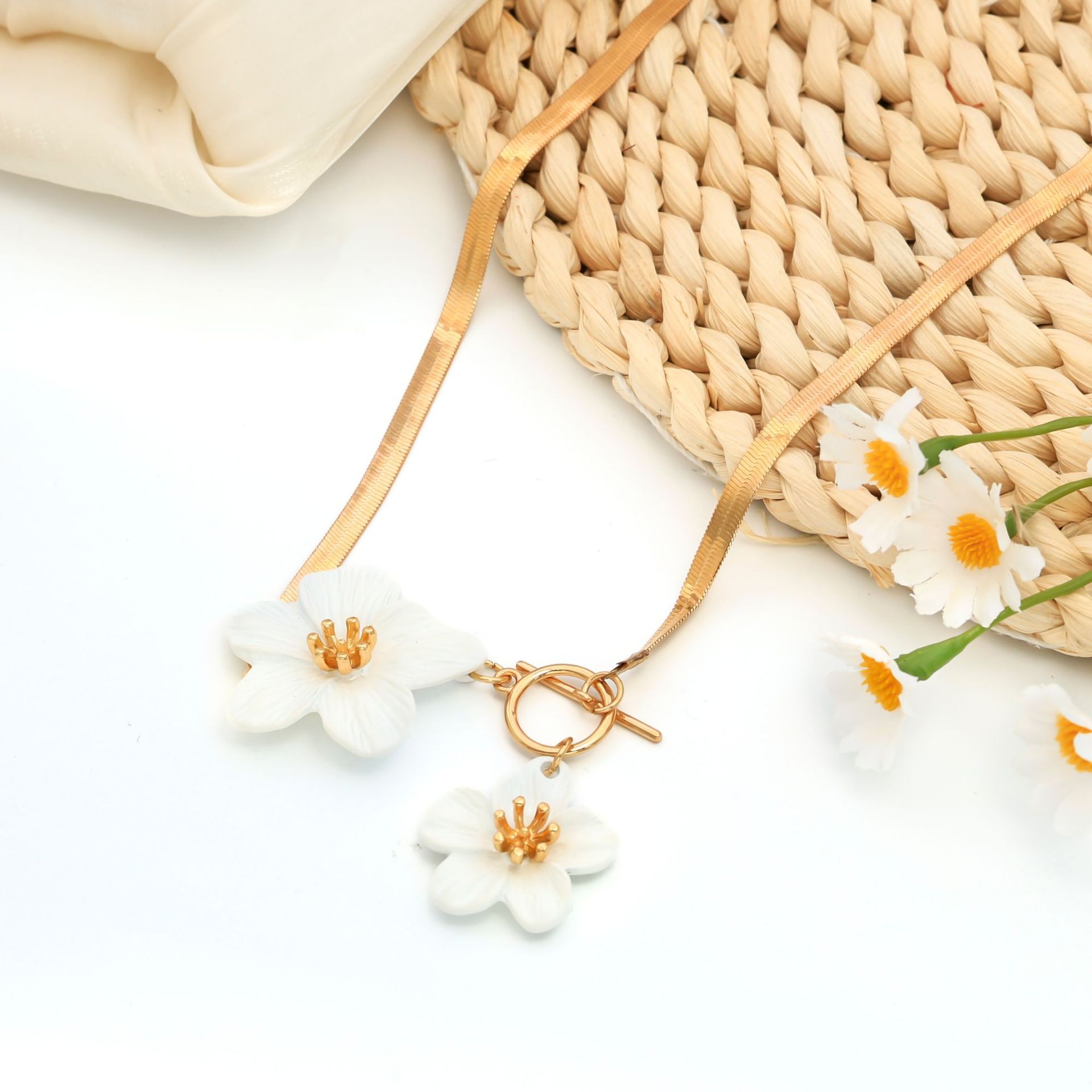 White flower necklace