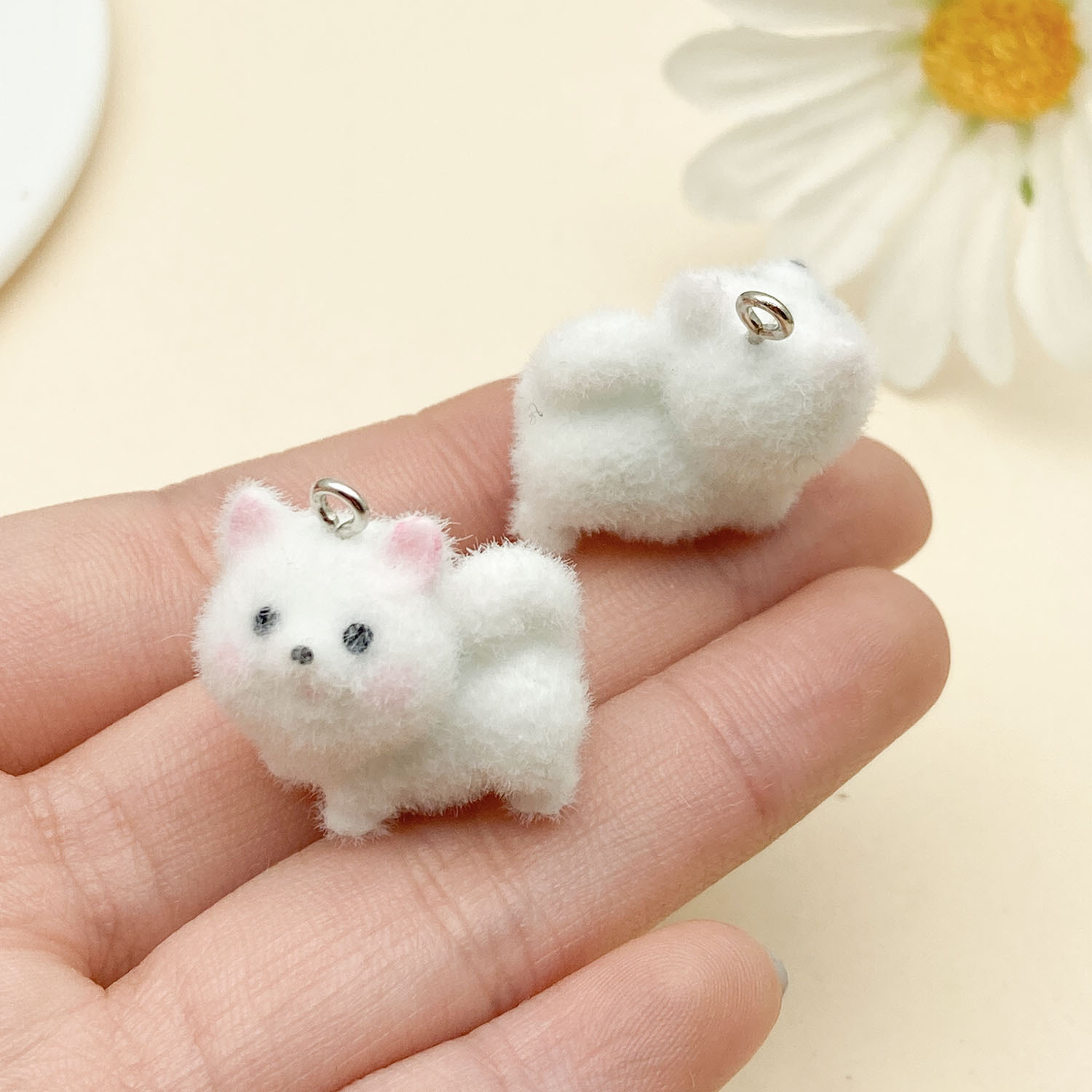 23141-1 white pink resin flocked animal puppy mosaie dog 23x23mm-4g