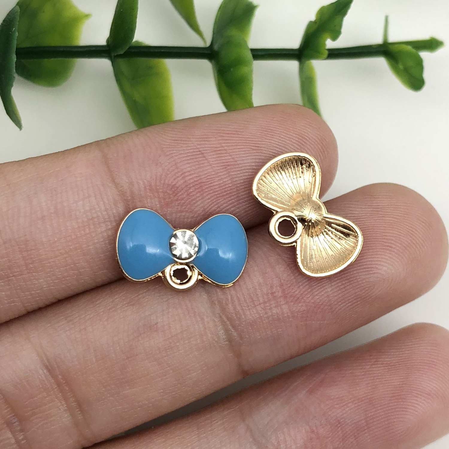 17530-1 lake blue oil dripping zinc alloy dot diamond bow 14.5x9mm-0.6g