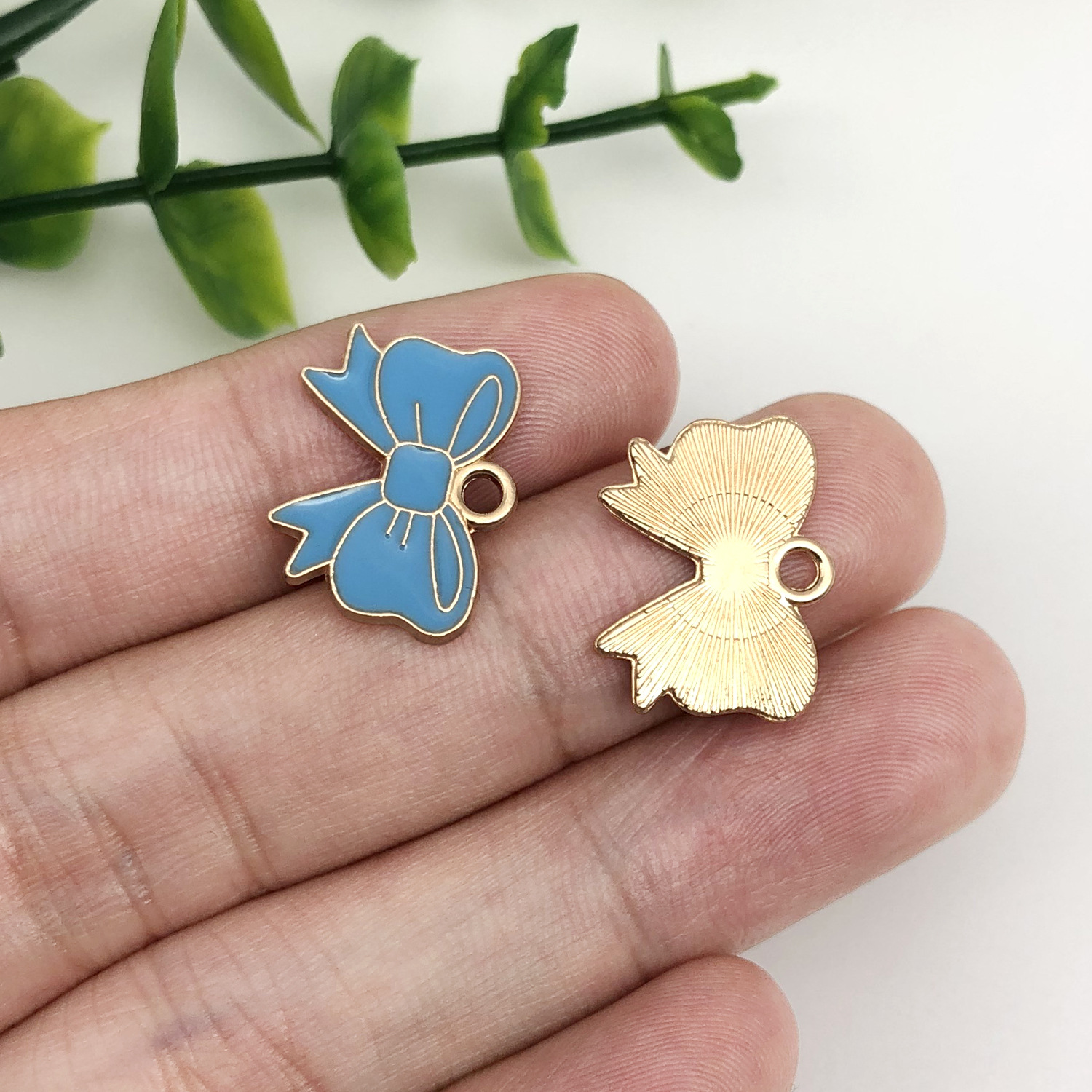 17528-1 lake blue oil dripping zinc alloy bow 14x18mm-1g