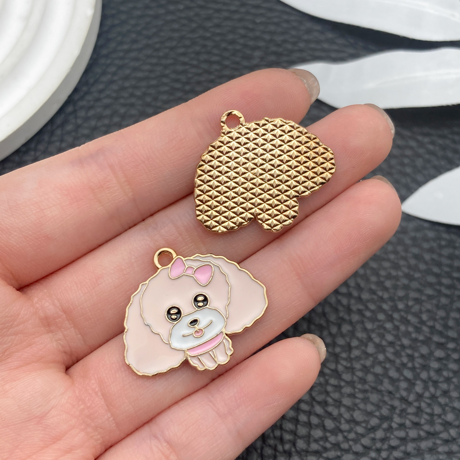 23291-1 pink dripping zinc alloy cartoon pet dog poodle 22x26mm-2g