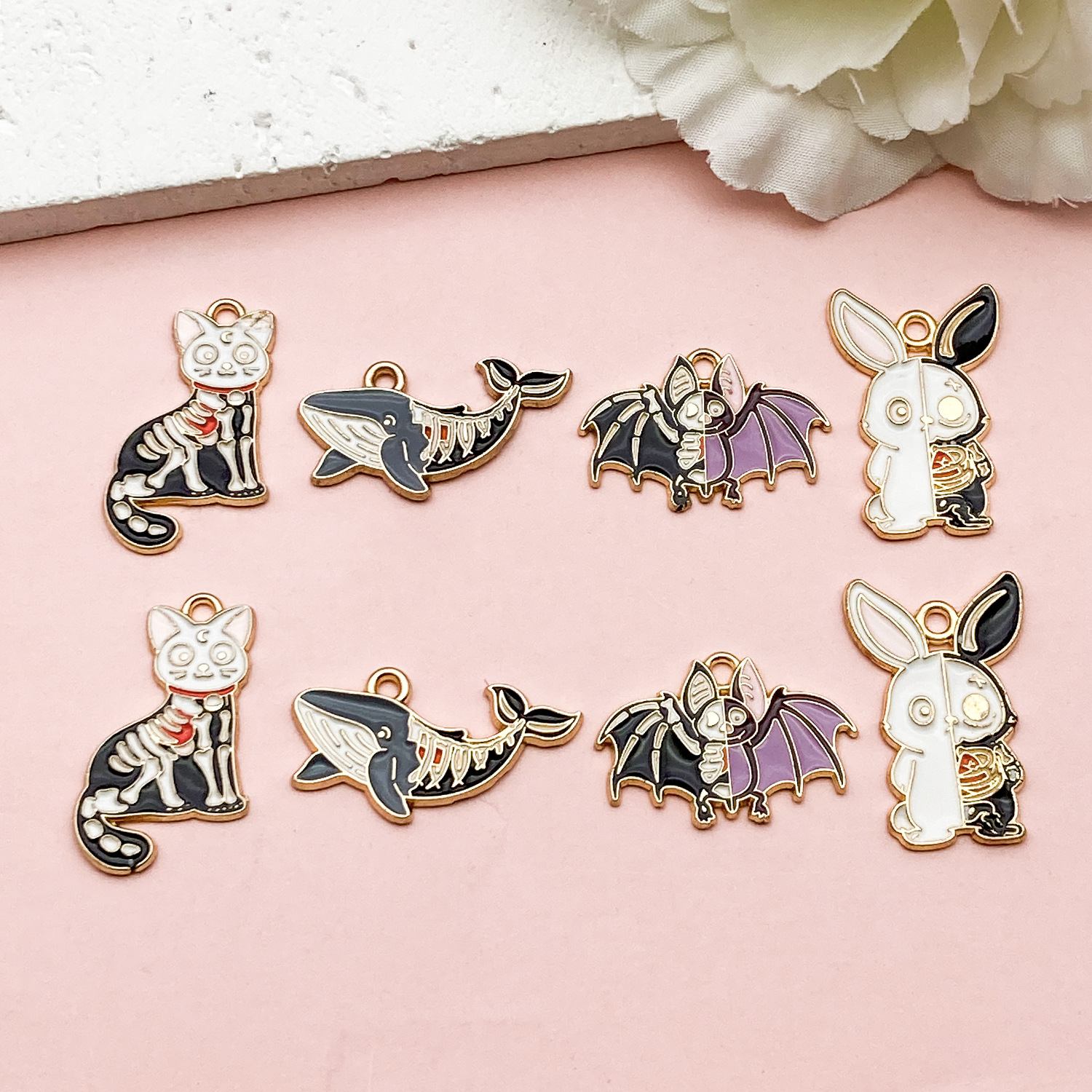 Sn960-drip oil halloween skull animal cat fish bat set 4 styles 2 pieces each-14.7g