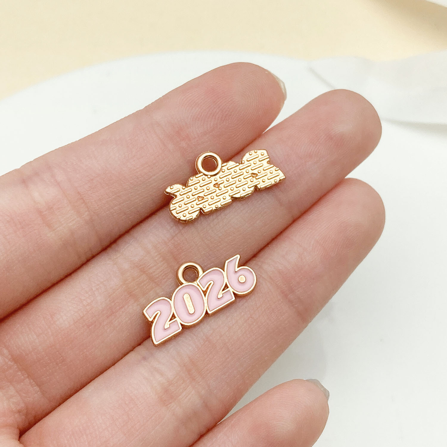 23344-1 kc gold pink oil dripping zinc alloy 2026 number plate 9x17mm-0.5g