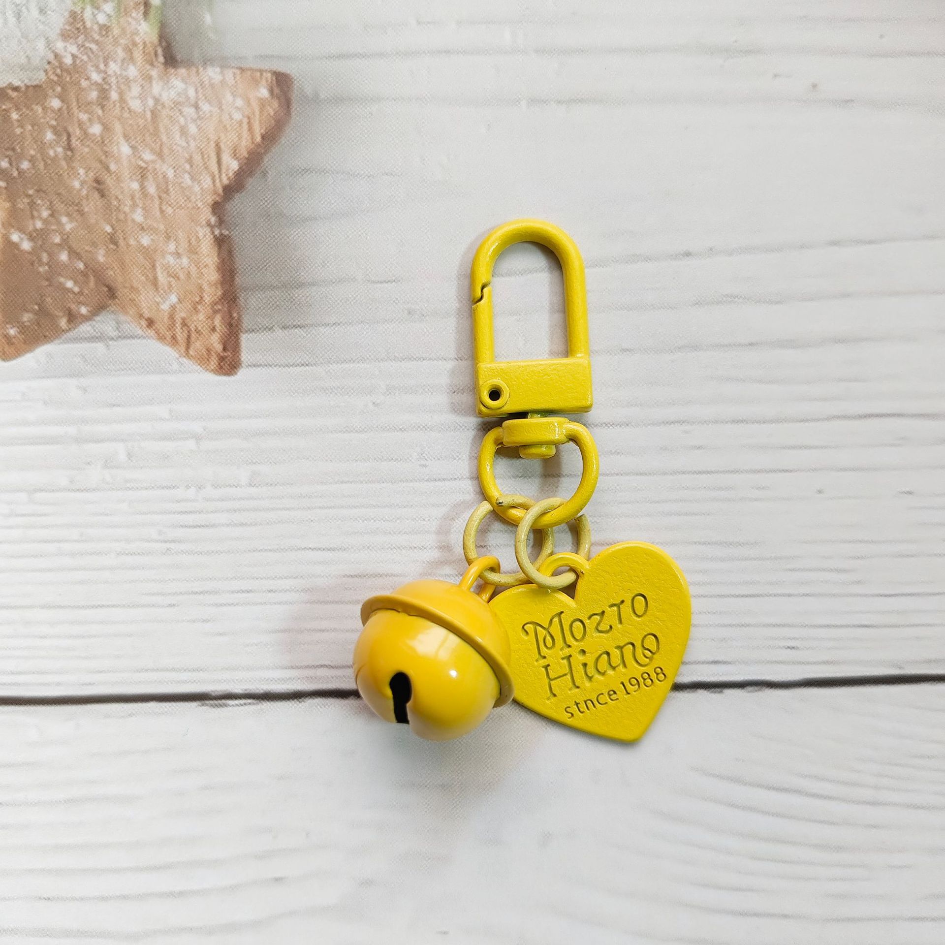 Yellow 18mm bell   alloy love piece