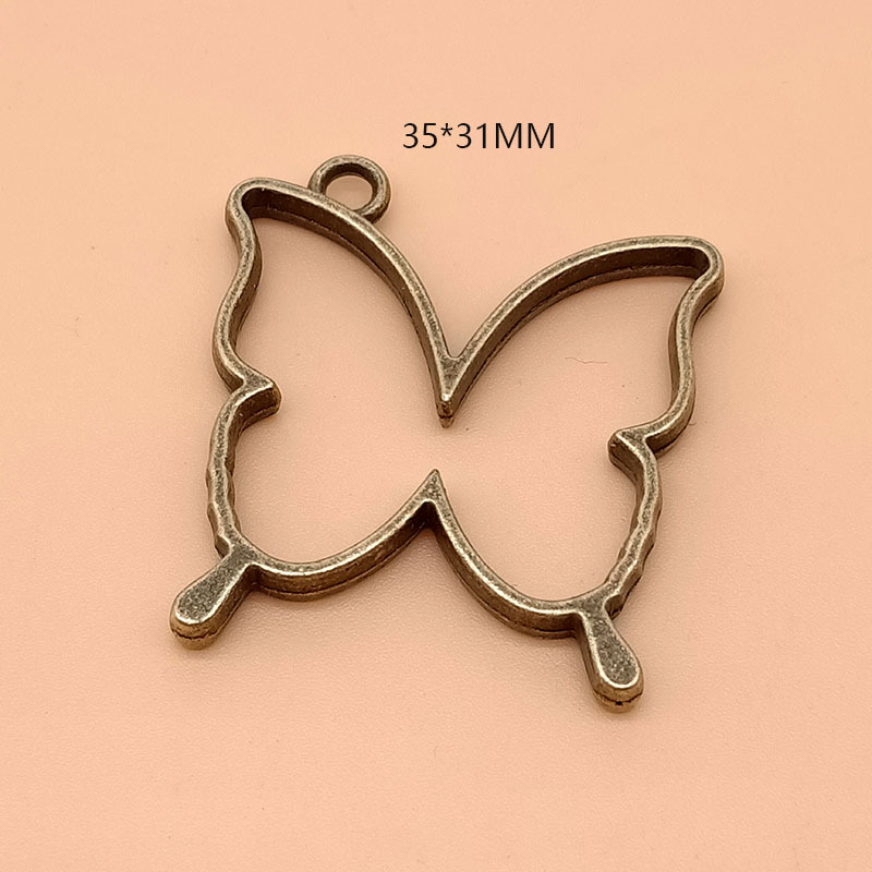 Butterfly: 35*31mm