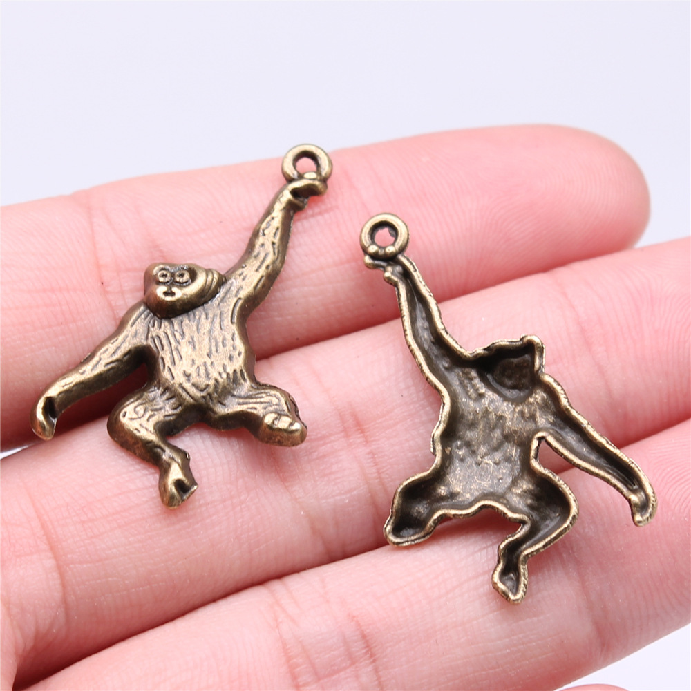 antique bronze color