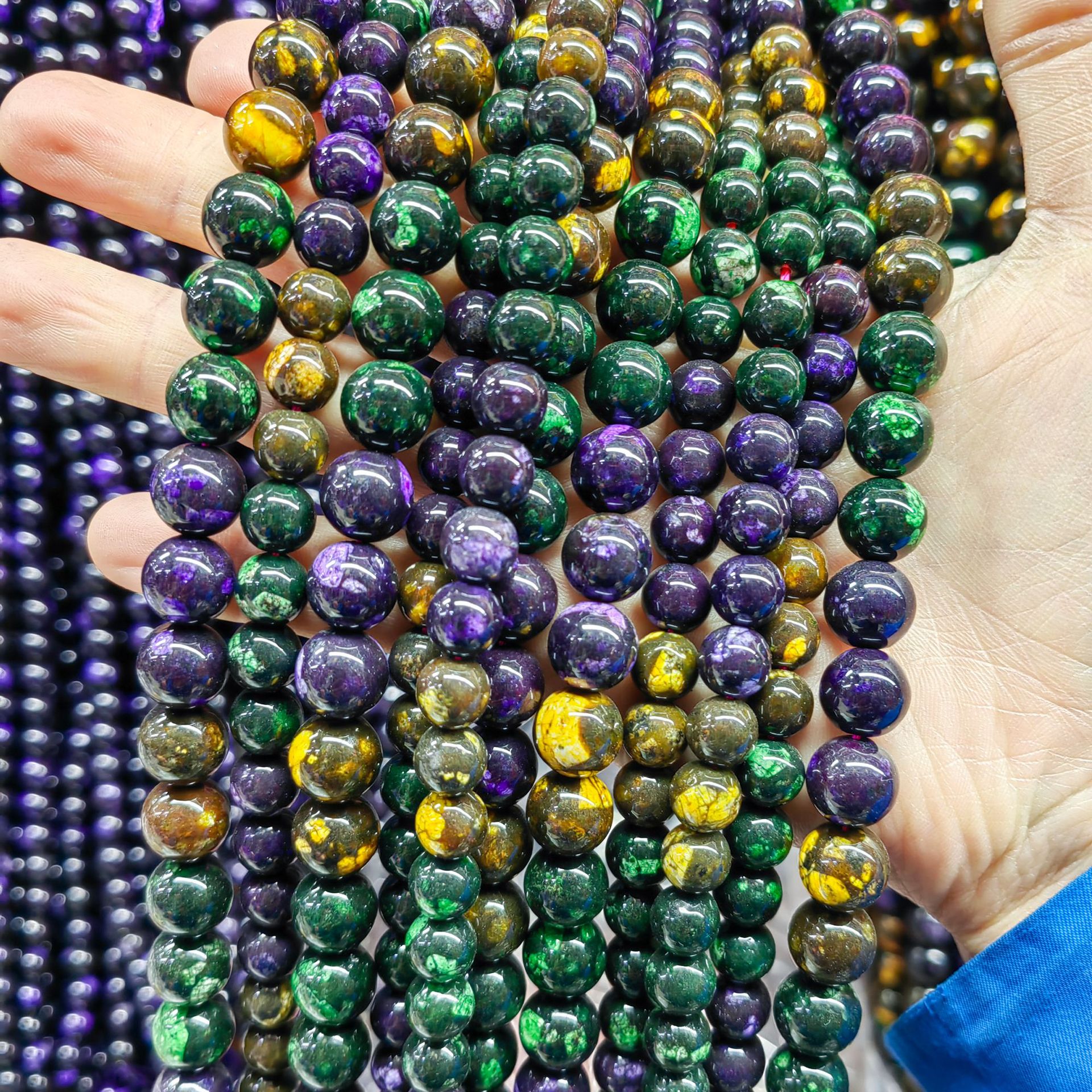 Sansheng stone--colorful