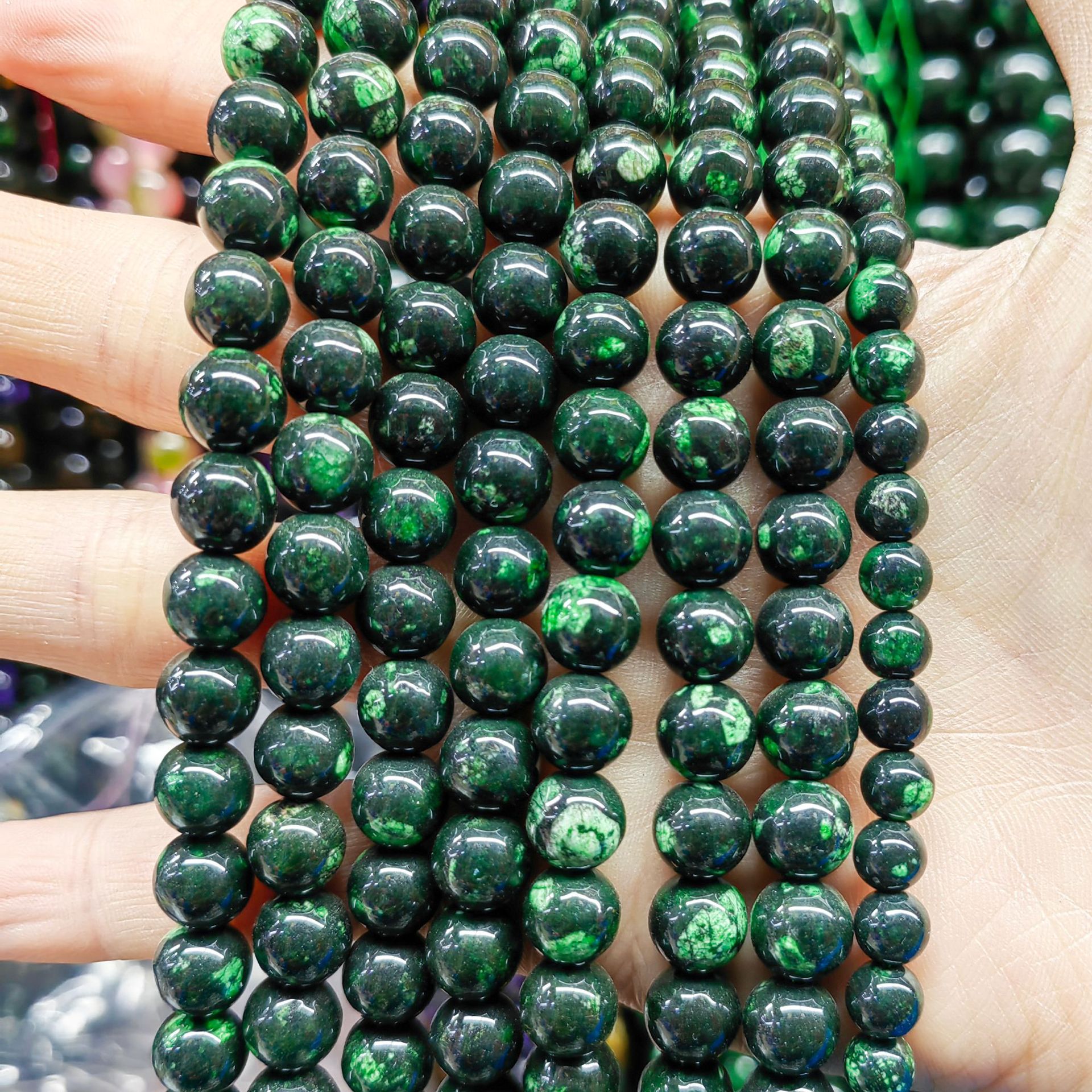 Sansheng stone--green