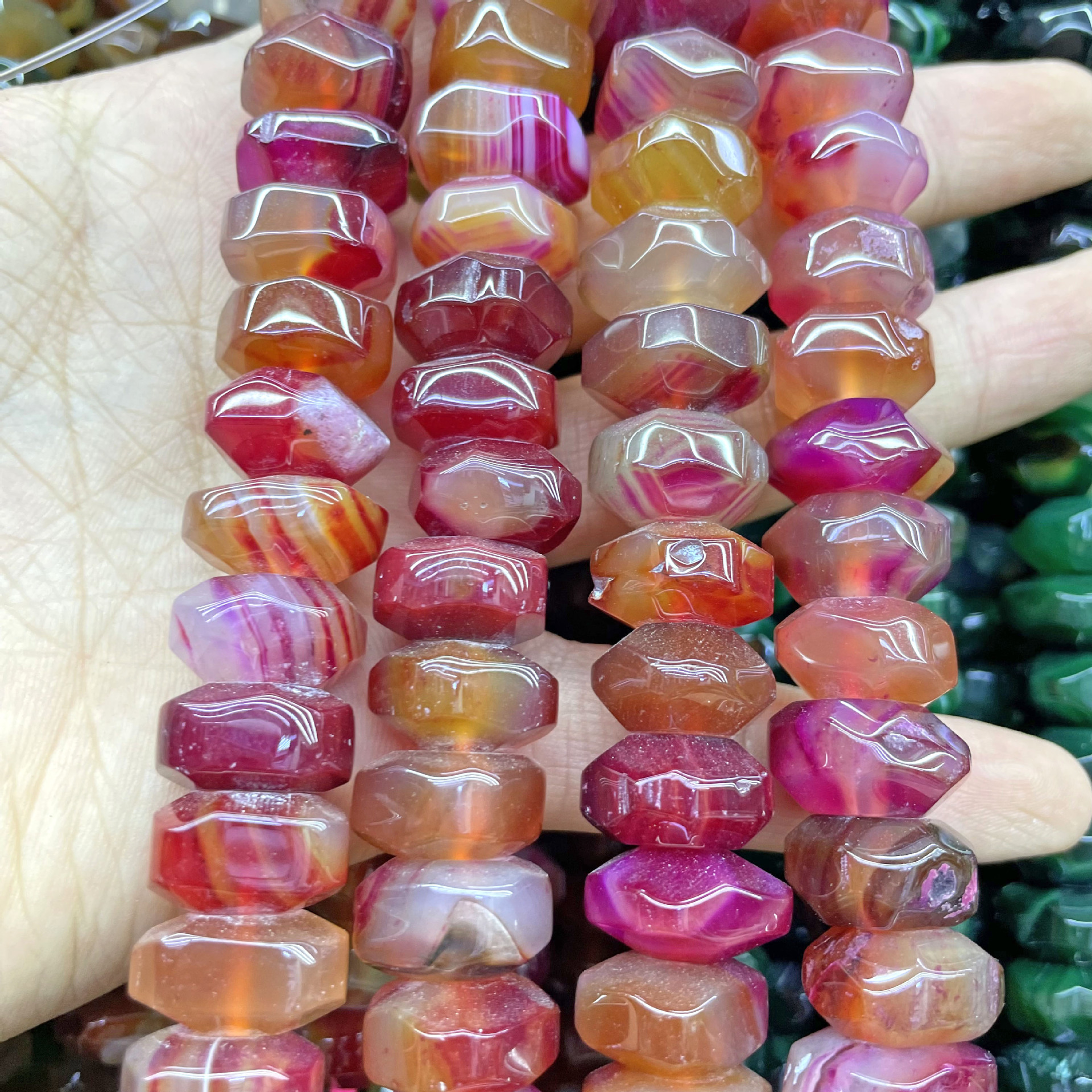 Red agate