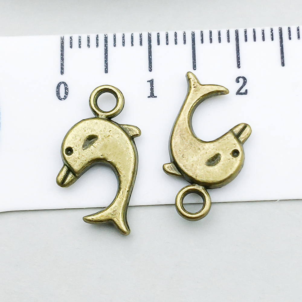 1 ancient green dolphin 17*9mm