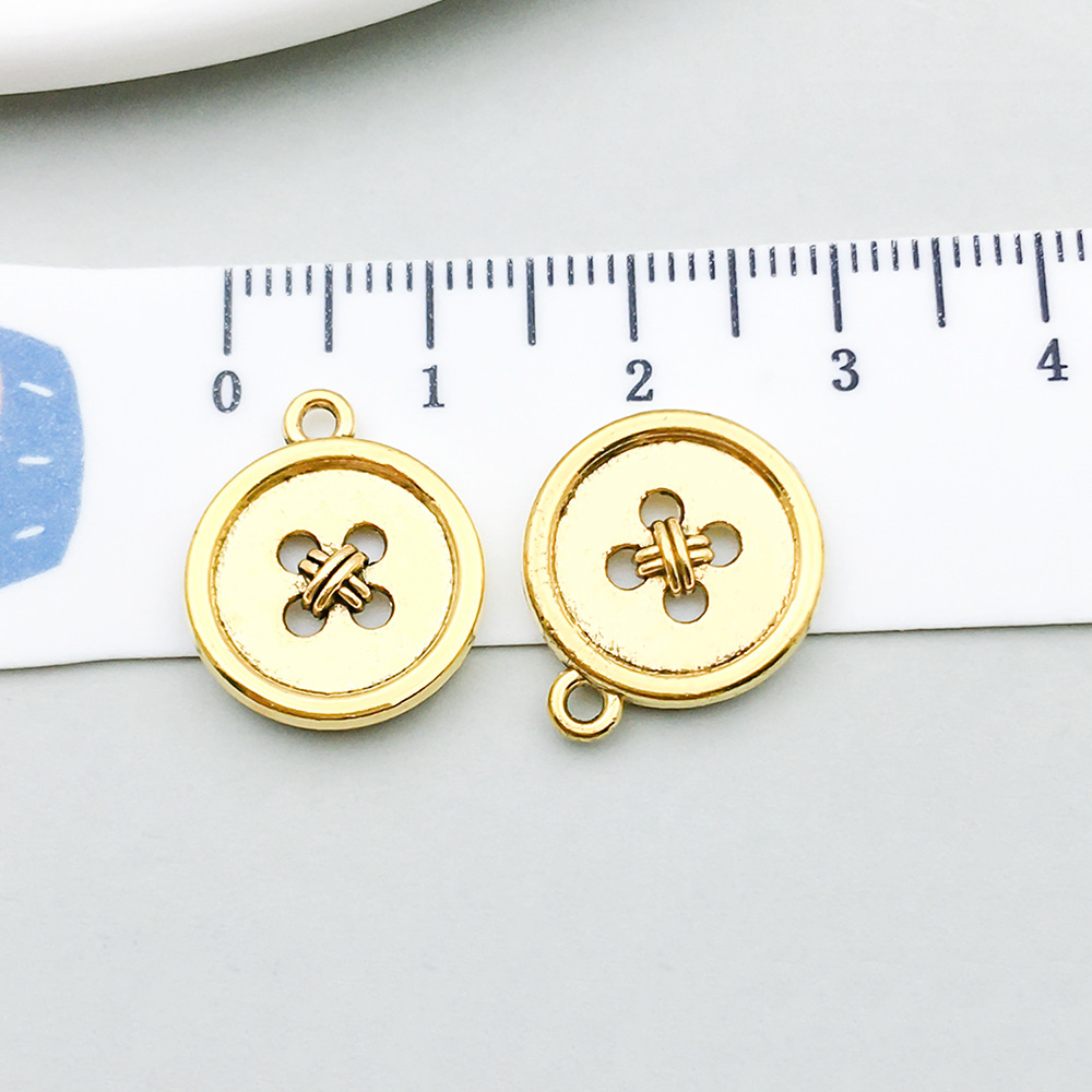 1 ancient gold button 14*17mm