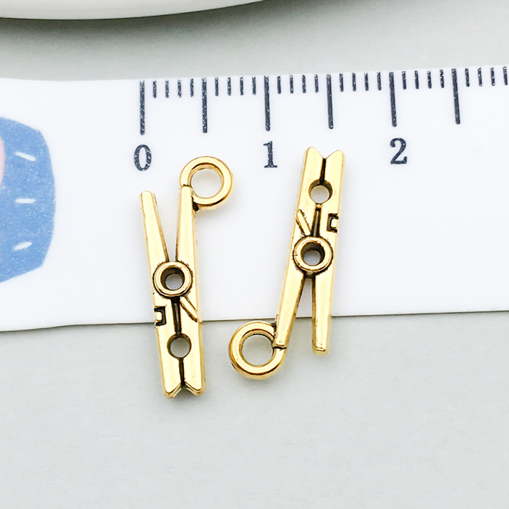 1 ancient gold clip 7*18mm