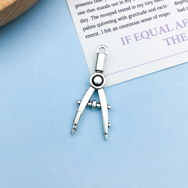 1 12161-ancient silver graduation season compasses 10 × 28mm