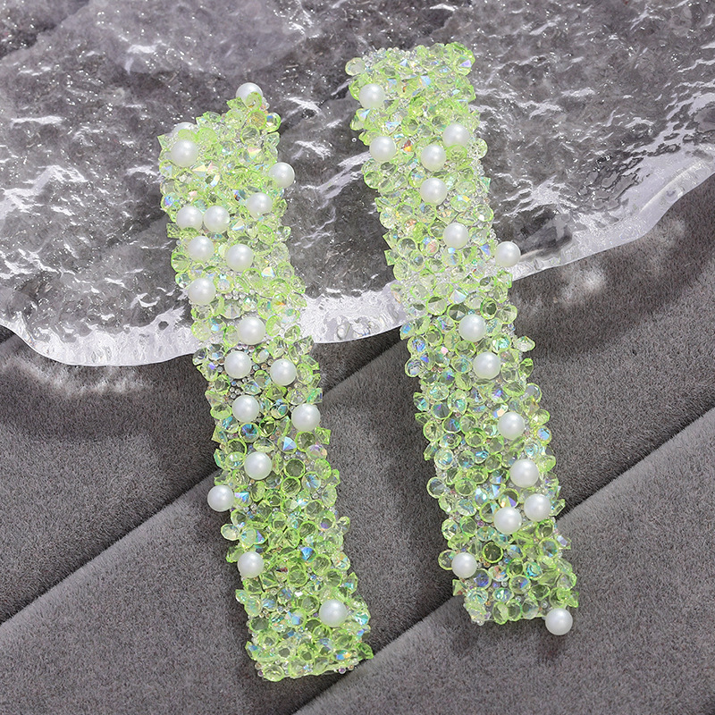 5 transparent light fruit green diamond [with pearls]]