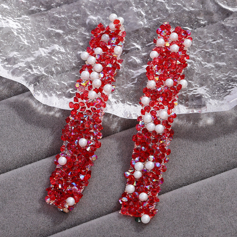 7 transparent big red diamond [with pearls]]